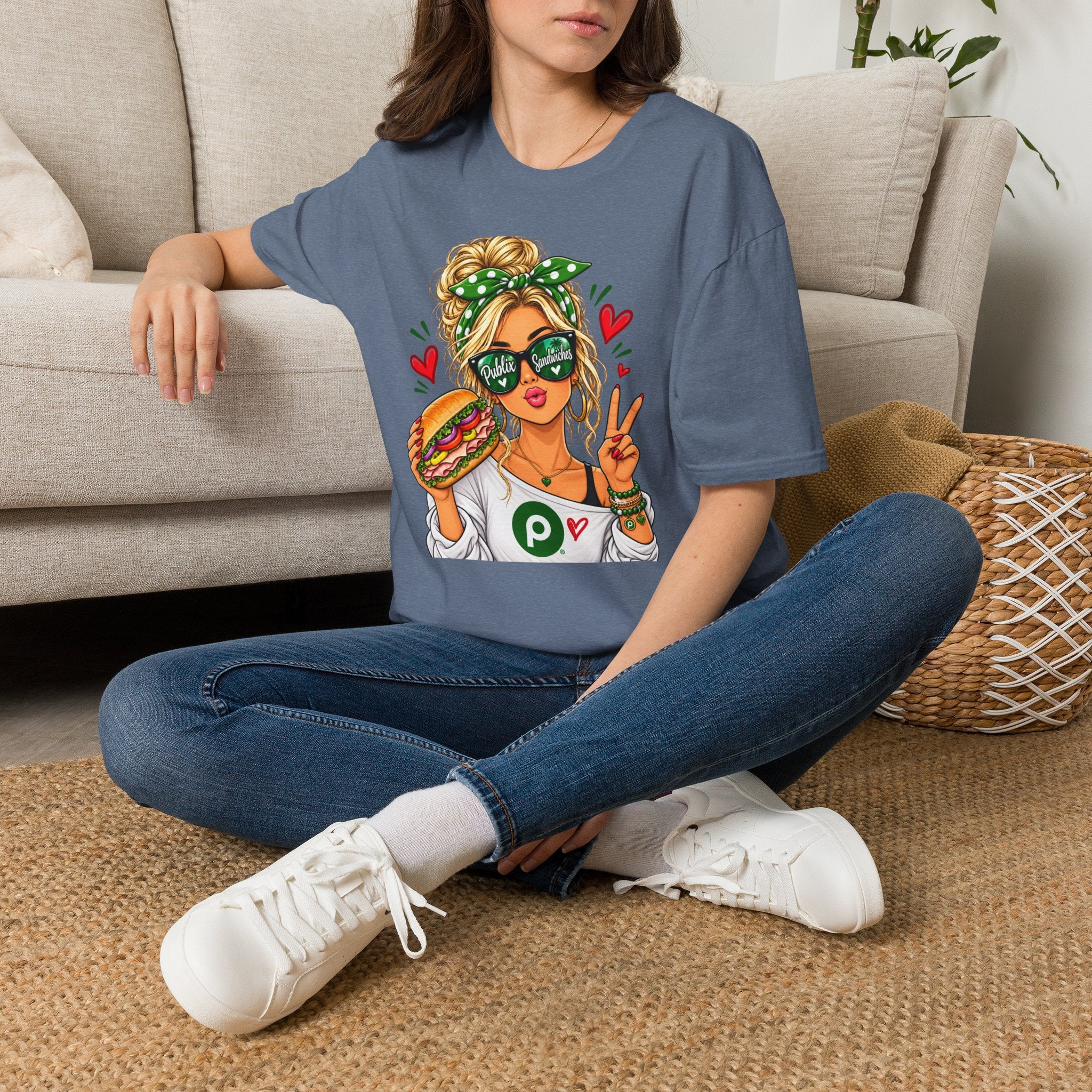 Publix Sandwiches Influencer Girl (Black Hair) T-Shirt