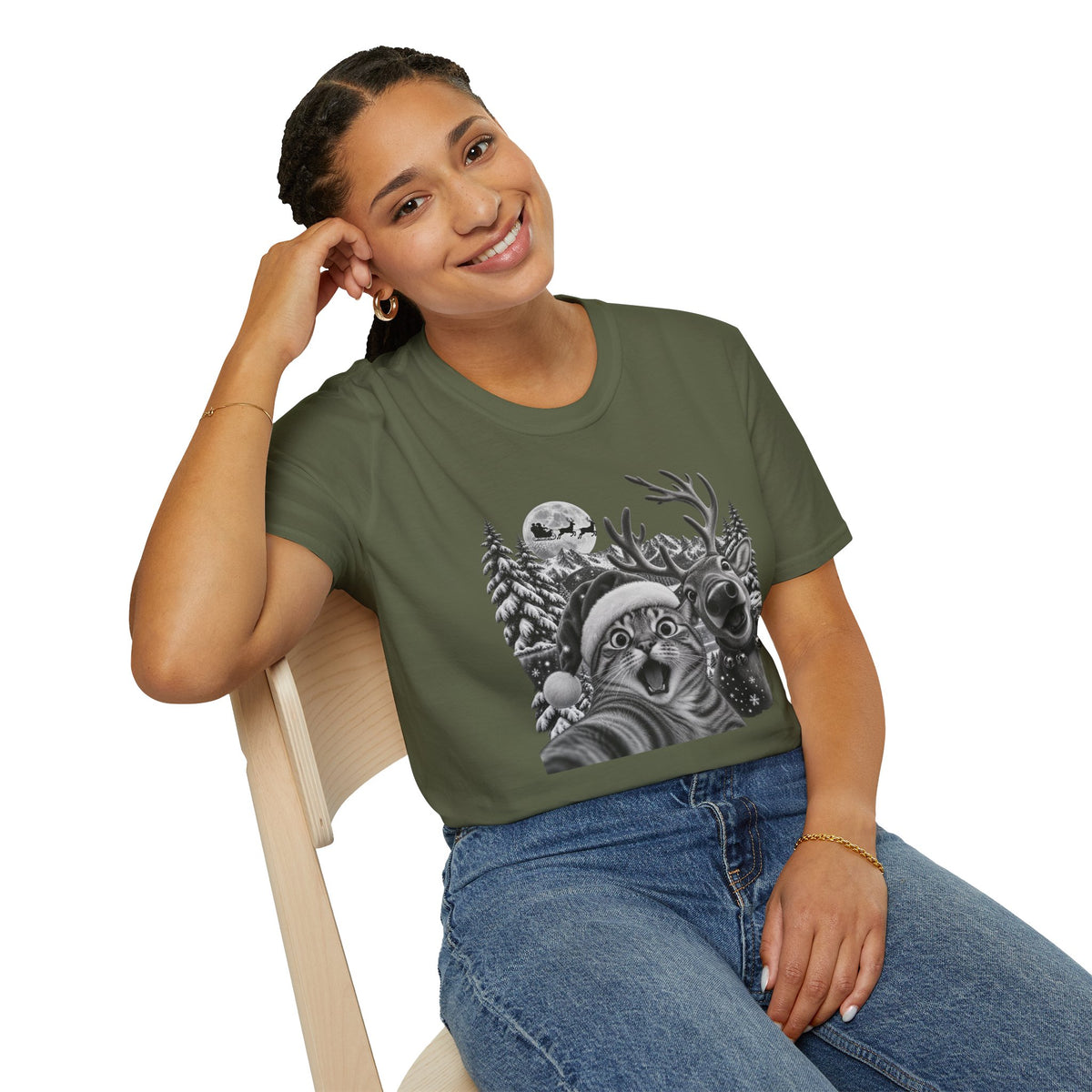 Funny Cat & Reindeer Selfie T-Shirt