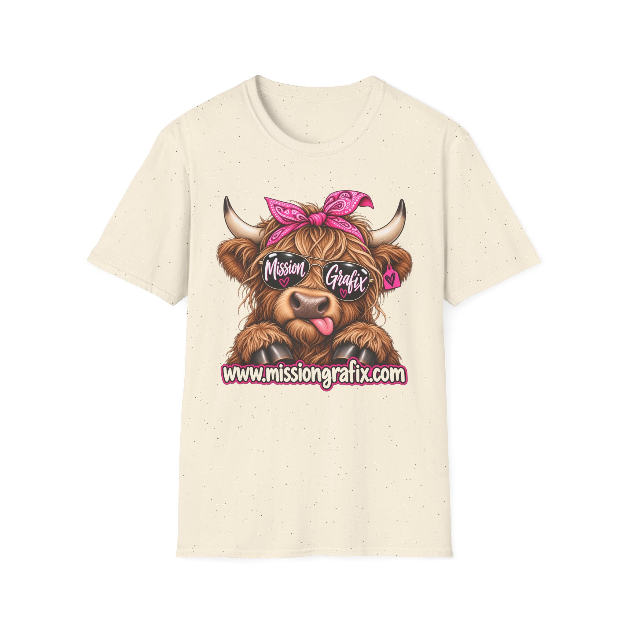 Mission Grafix Highland Cow Pink - T-Shirt